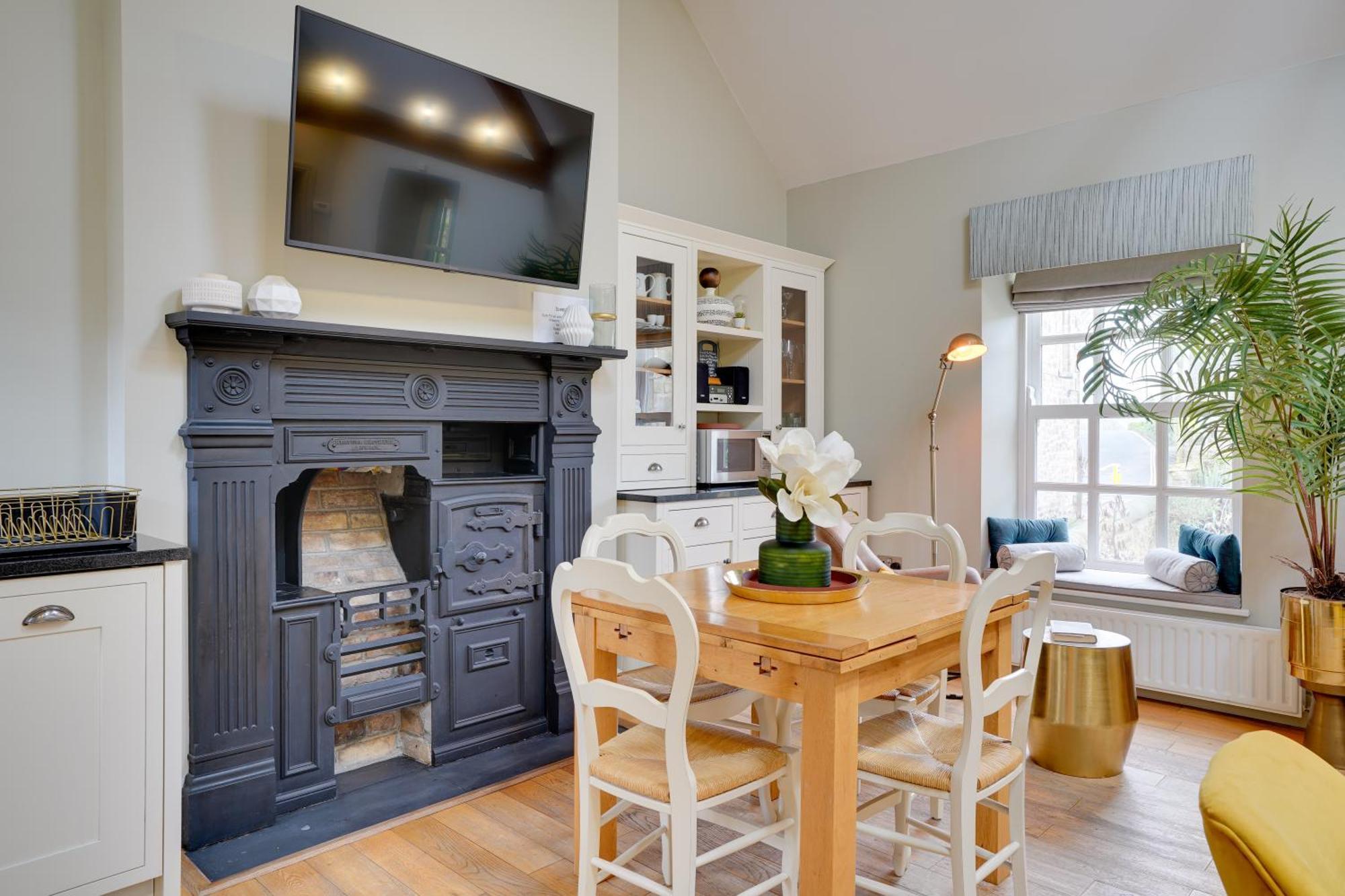Pope Lodge: Stunning Stone Coach House Conversion Alnmouth Eksteriør bilde