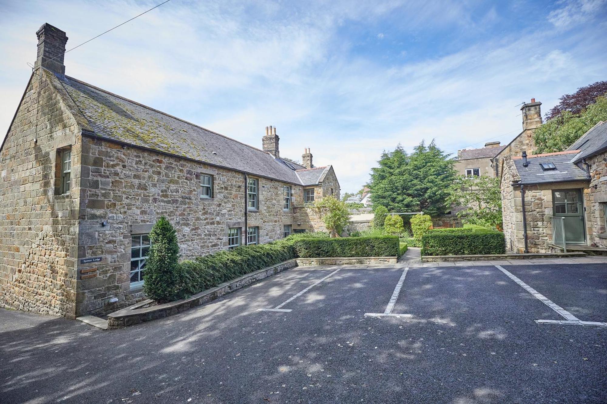 Pope Lodge: Stunning Stone Coach House Conversion Alnmouth Eksteriør bilde